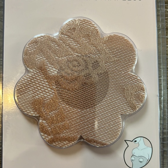 4 PAIR NUDE FLOWER PETAL PASTIES NIPPLE COVERS - Picture 4 of 4